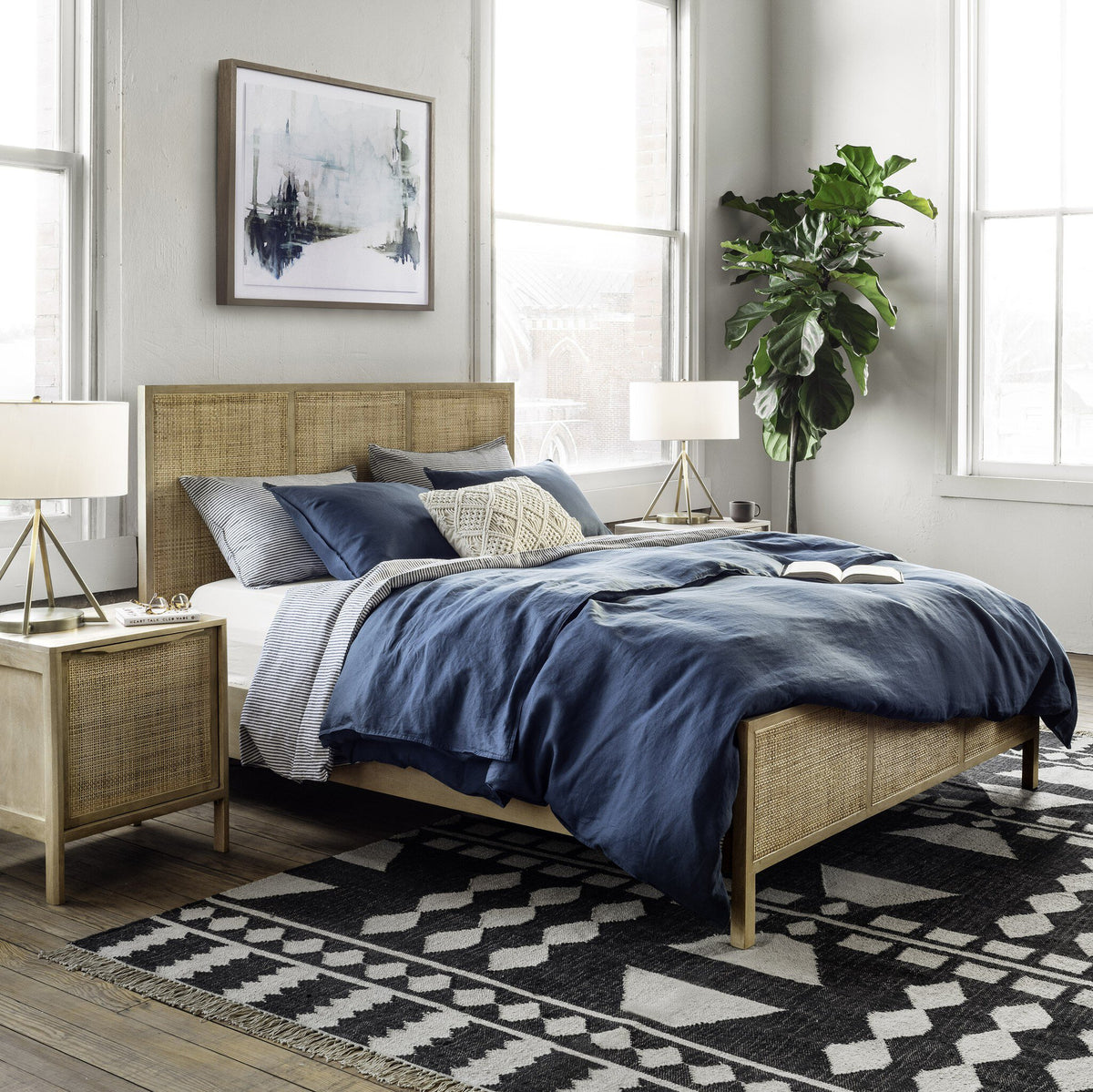 Sydney Bed