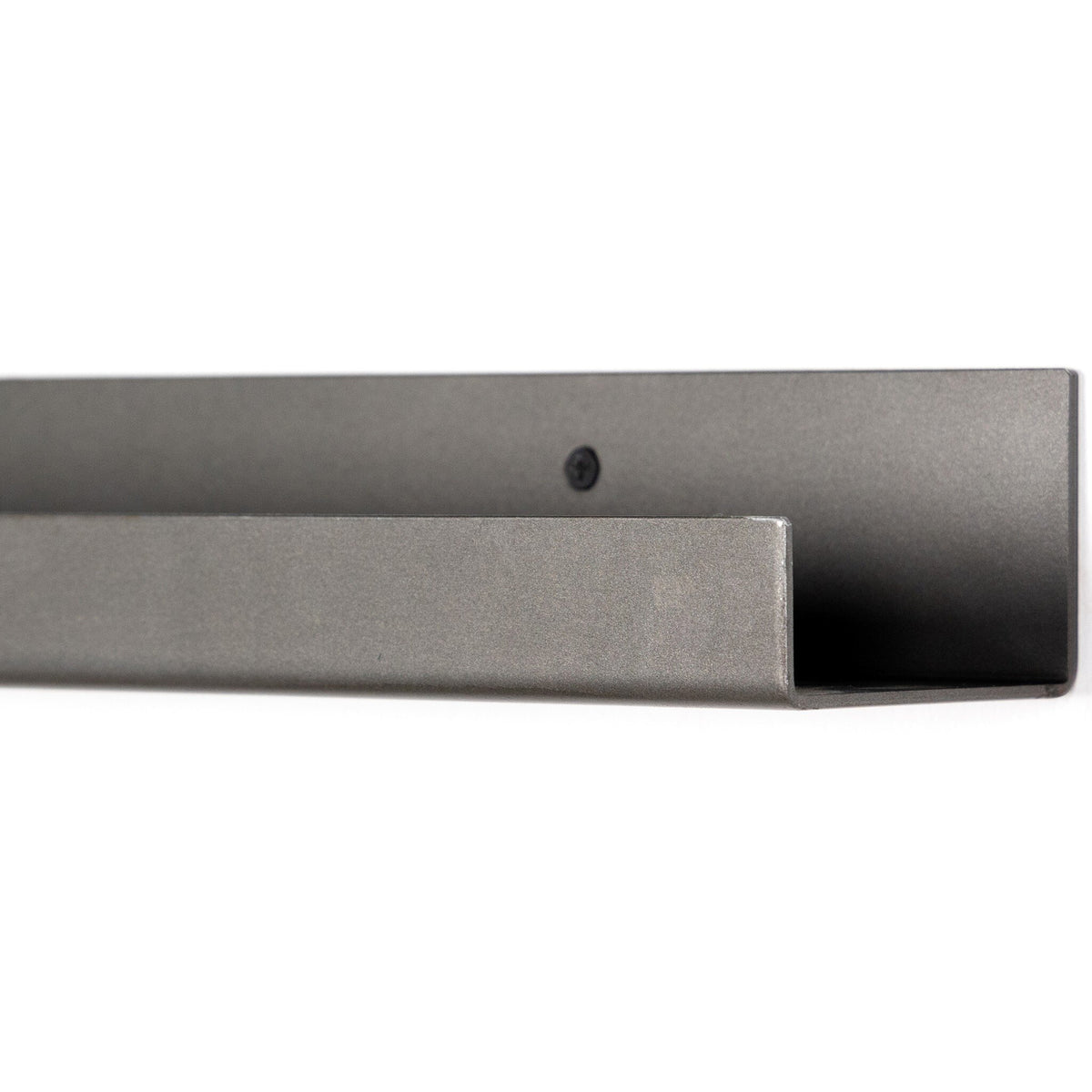 Art Ledge, Large