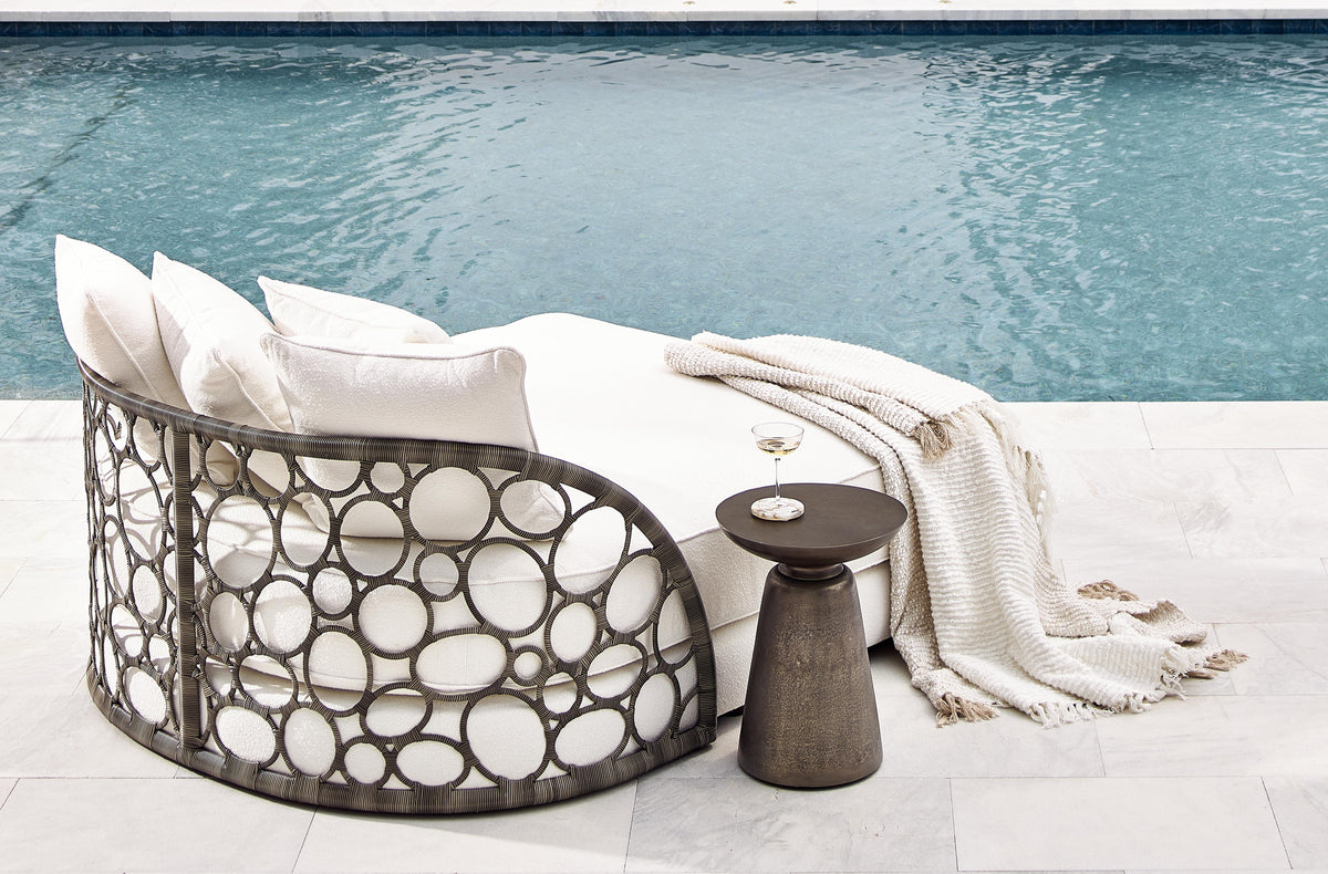 Bali Outdoor Daybed - Bernhardt Living (BRH-1508)