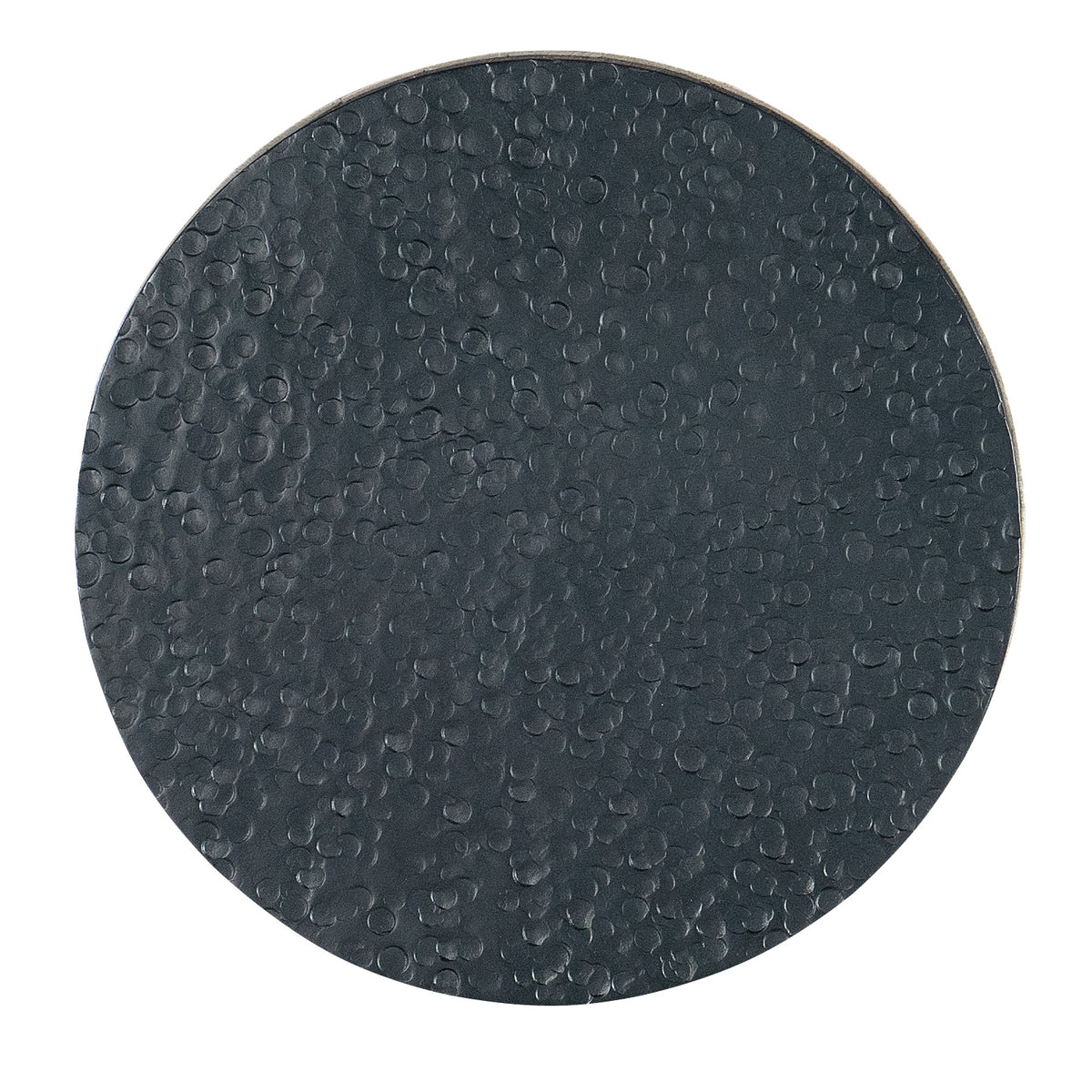 a black circle with a white border