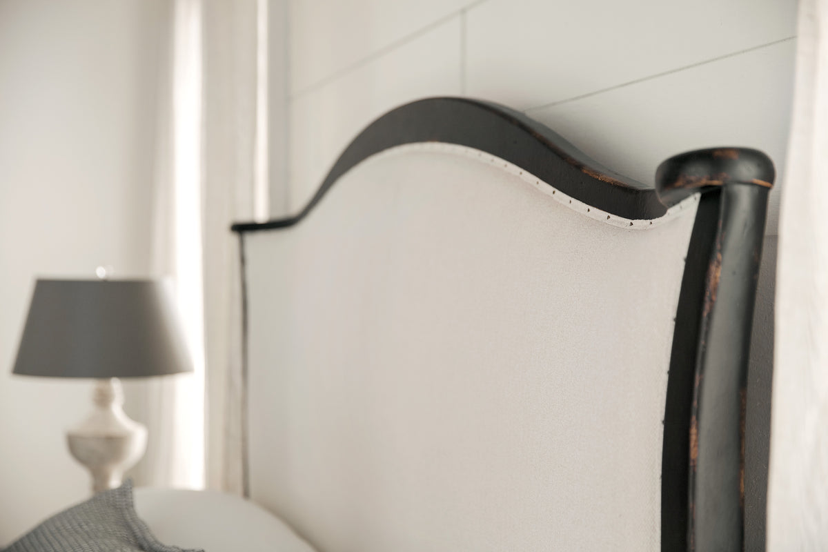a white and black headboard