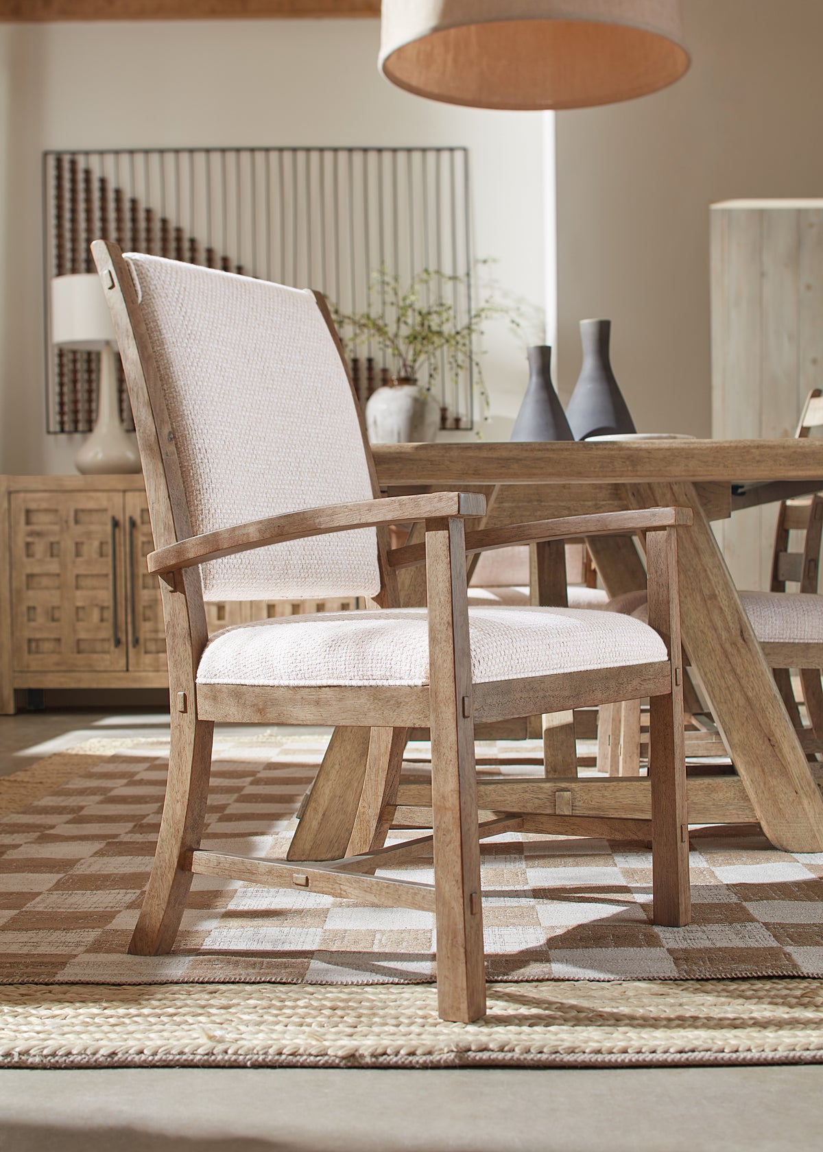 a chair next to a table