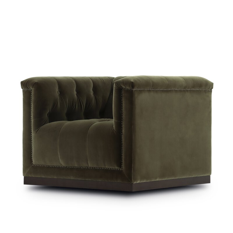 Maxx Swivel Chair