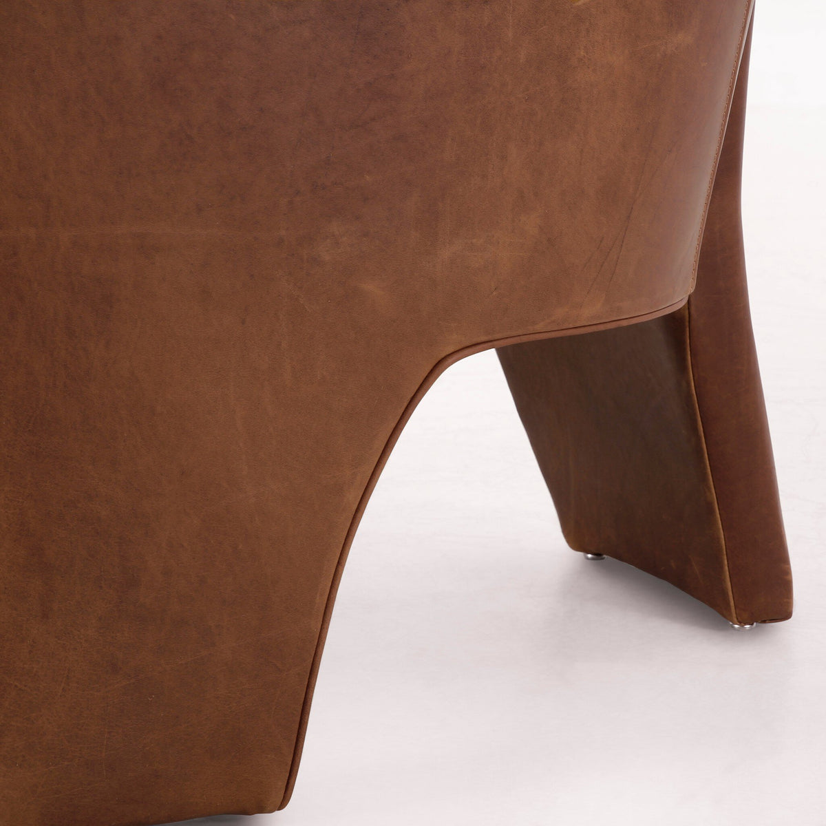 Fae Chair