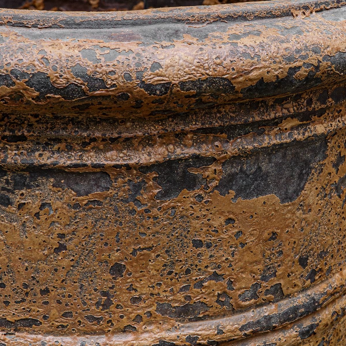 Weathered Relic Indoor-Outdoor Planter