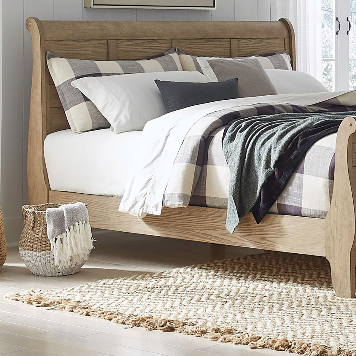 175S-BR22C - Cali King Sleigh Rails - Liberty Furniture
