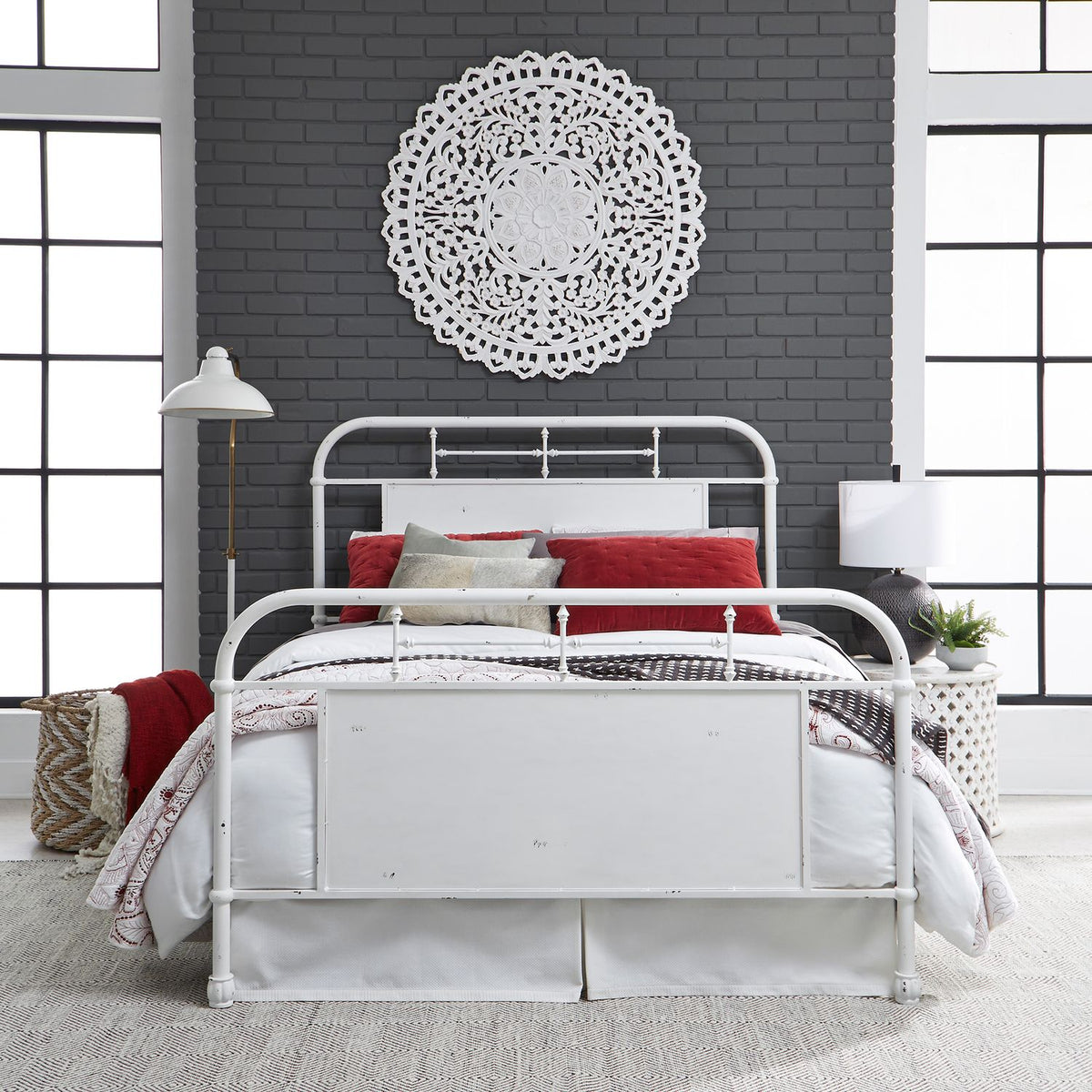 179-BR13HFR-AW - Queen Metal Bed - Antique White - Liberty Furniture