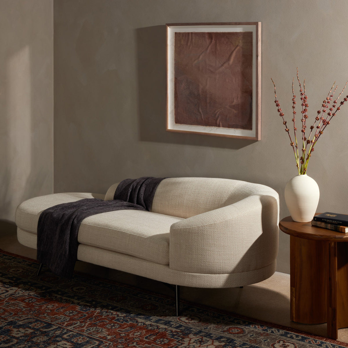 Carmela Raf Chaise