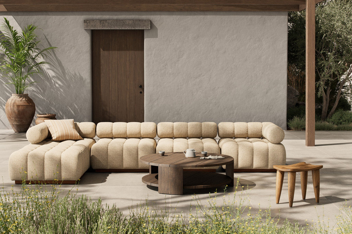Roma Outdoor 4pc Sectional W/ Ottoman