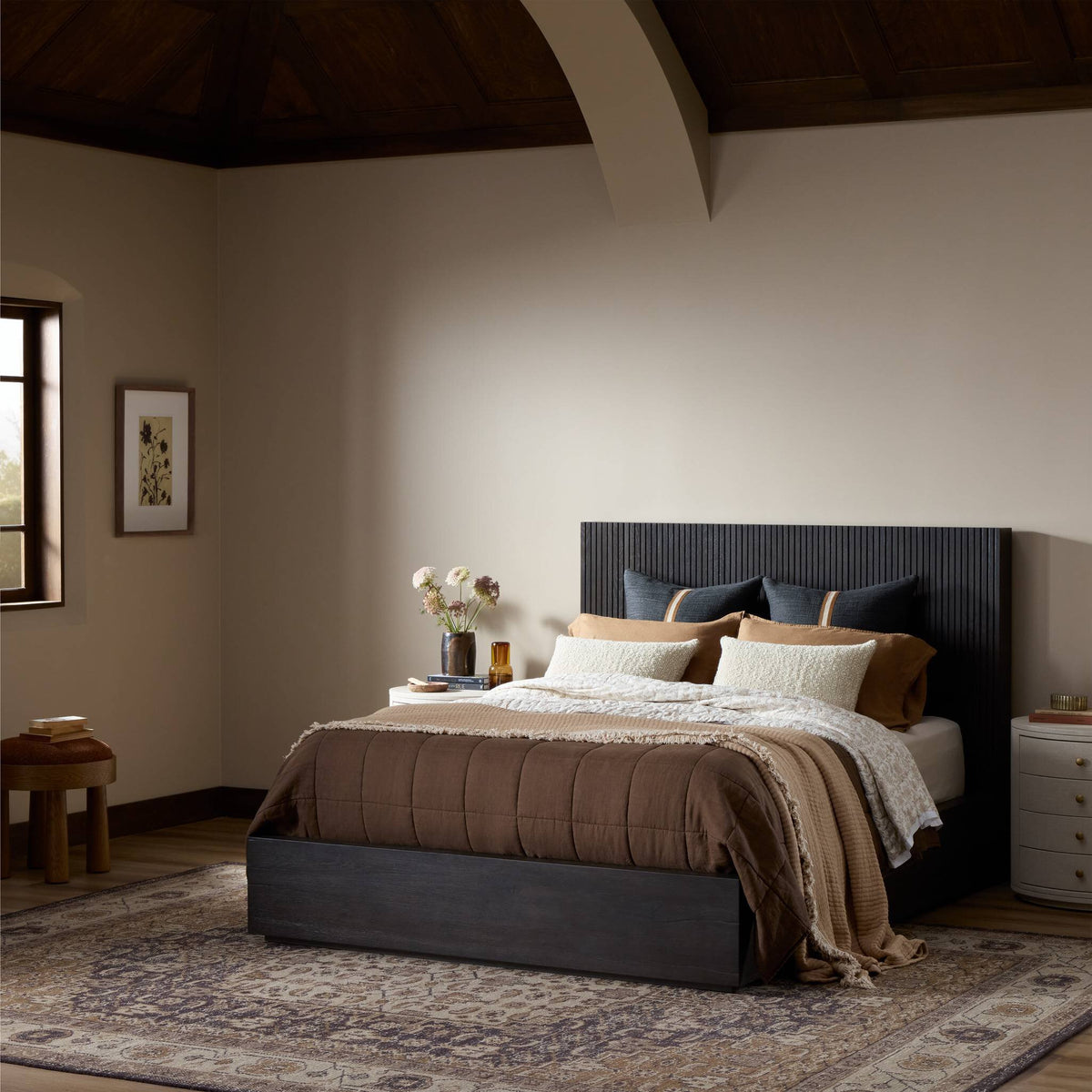 Leo Bed