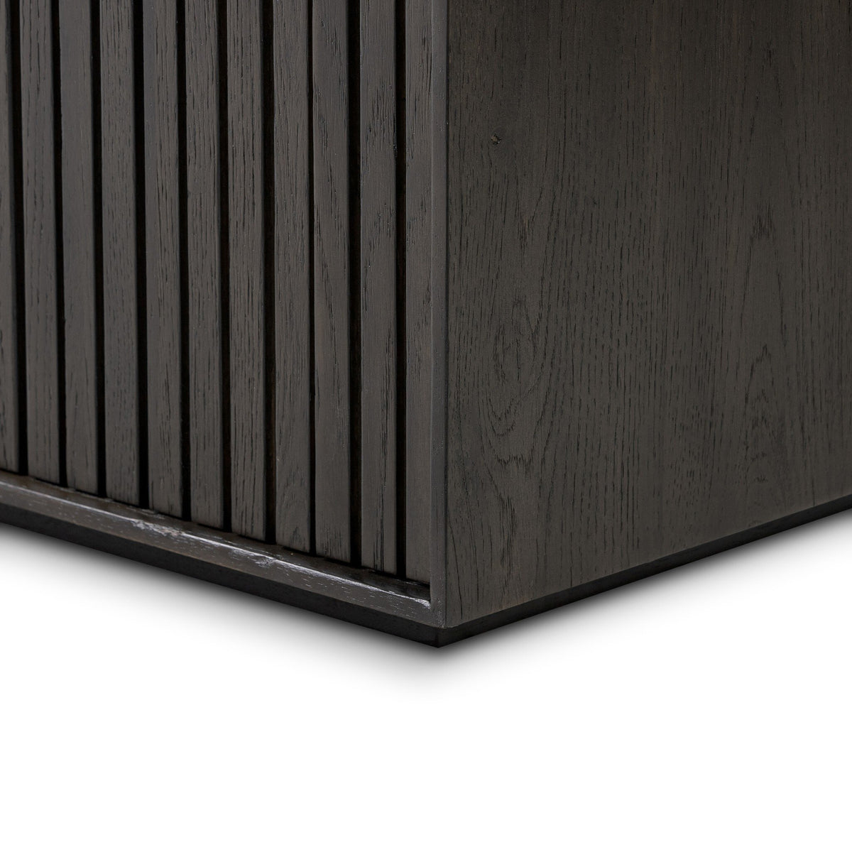 Leo Sideboard