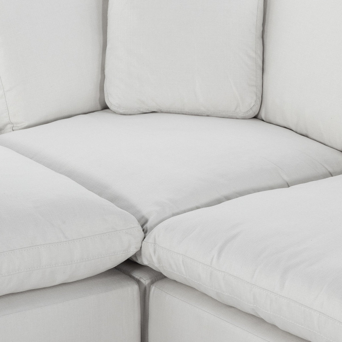 Stevie 3pc Sectional W/Ottoman