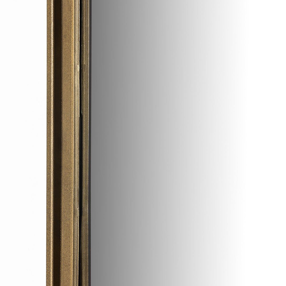 Effie Mirror
