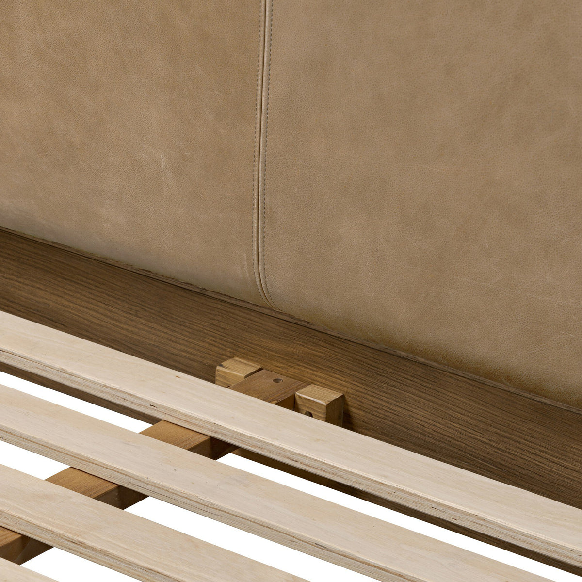 Roark Bed
