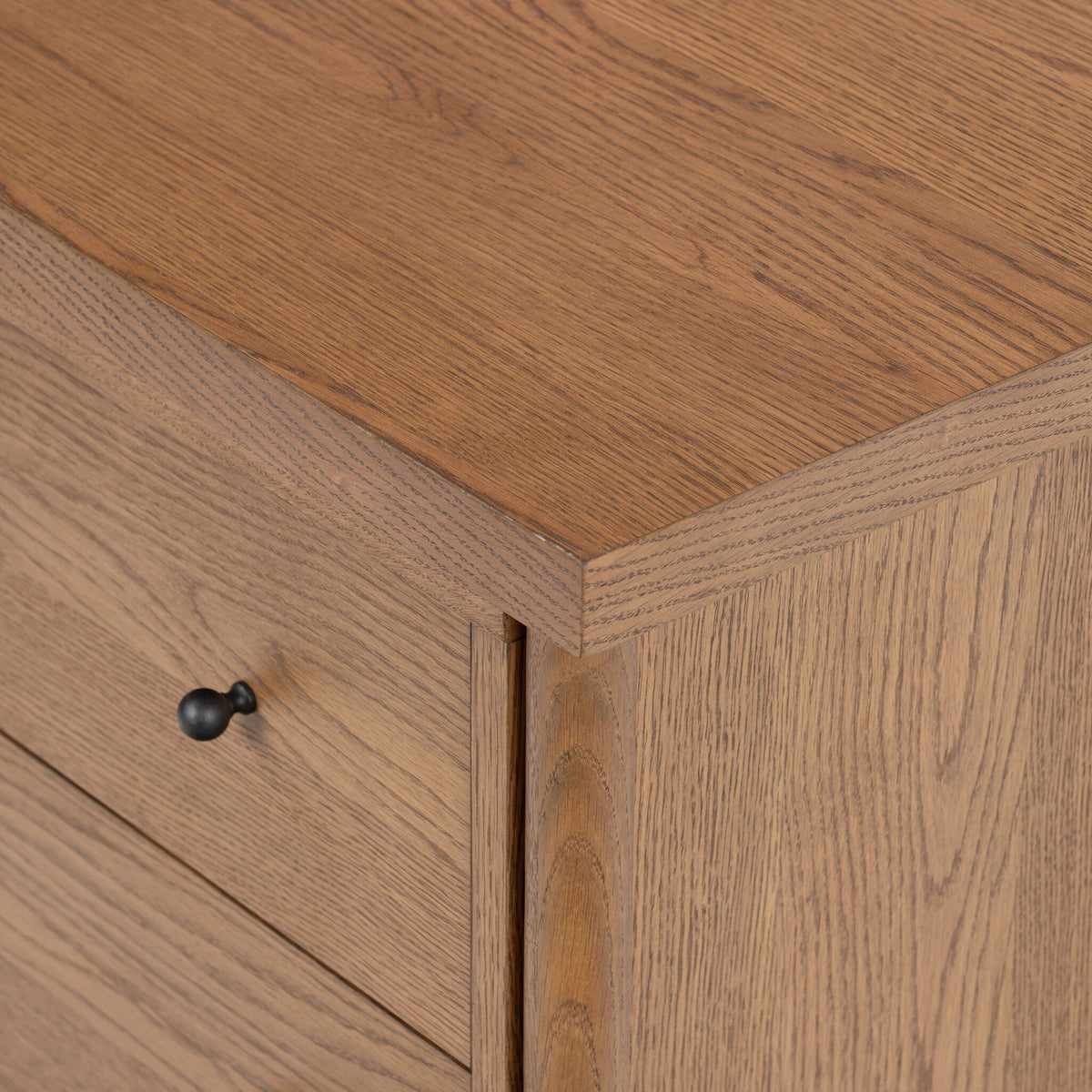 Roark Nightstand
