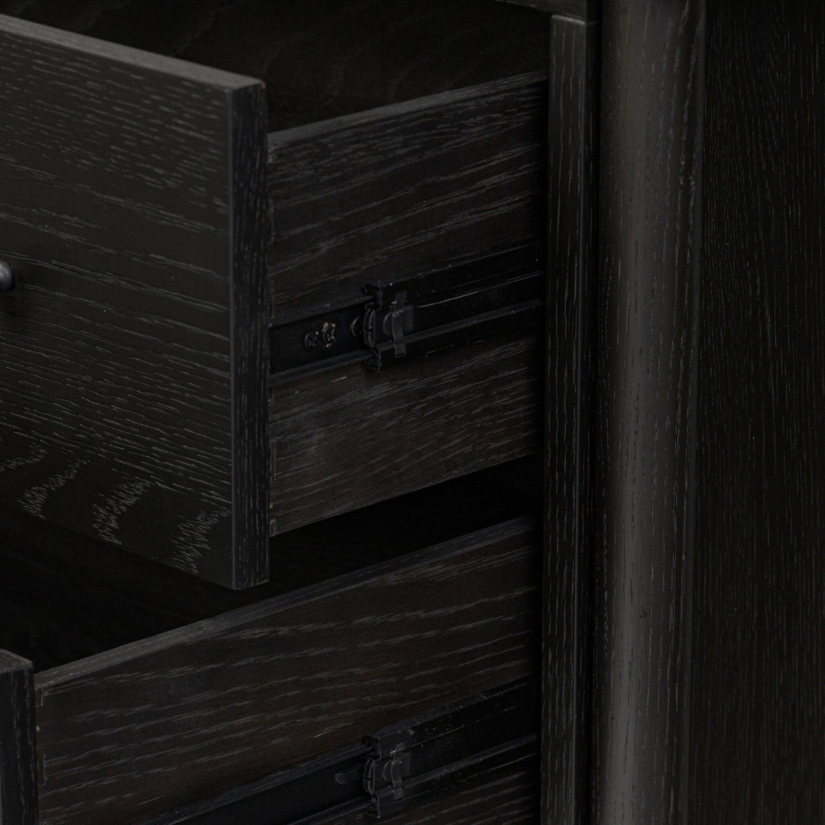 Roark Nightstand