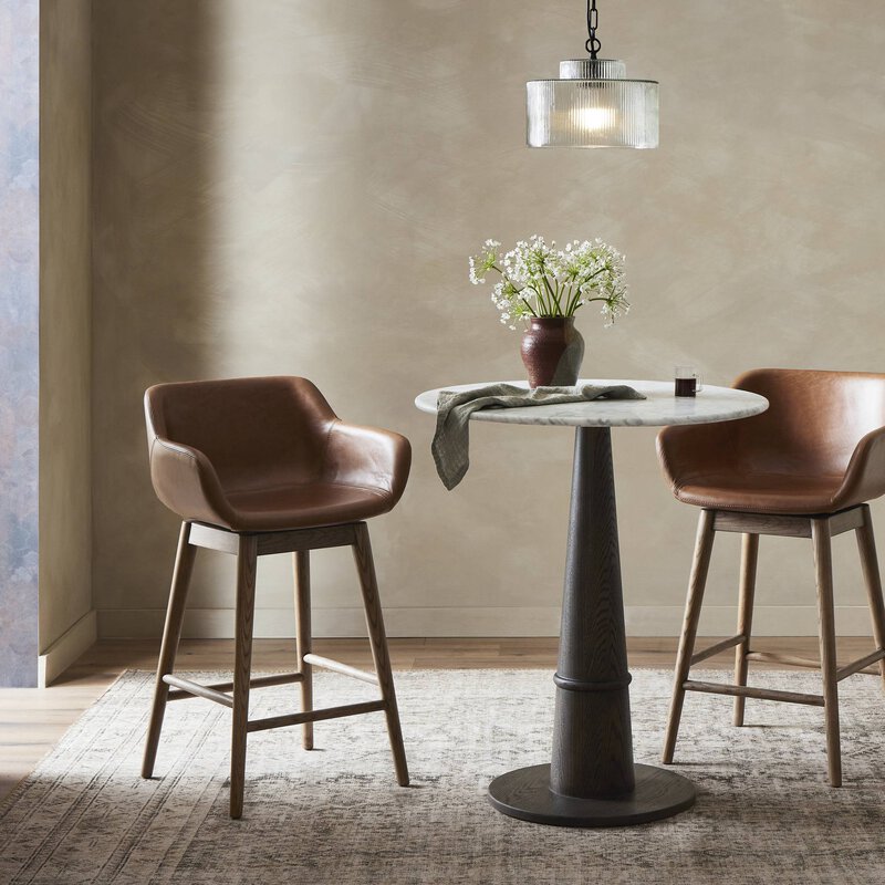 Hannah Swivel Stool
