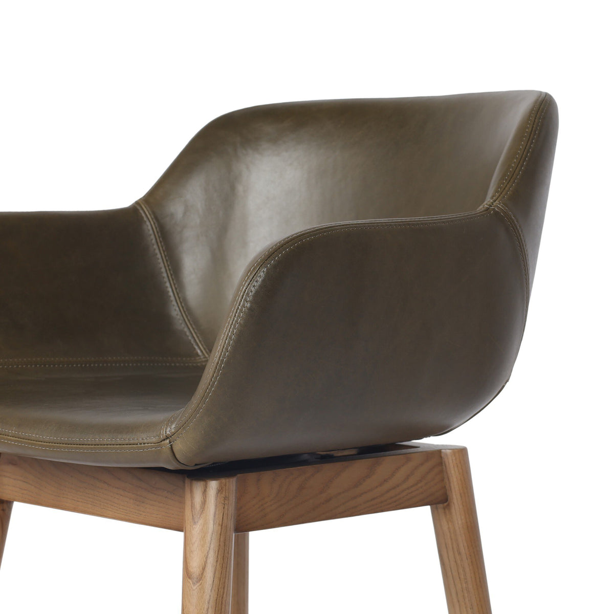 Hannah Swivel Stool
