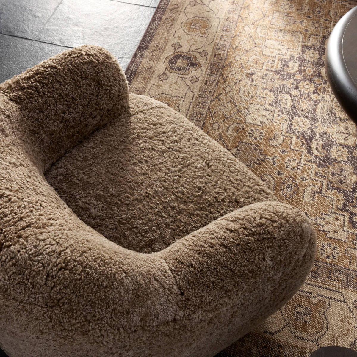 Julius Swivel Chair