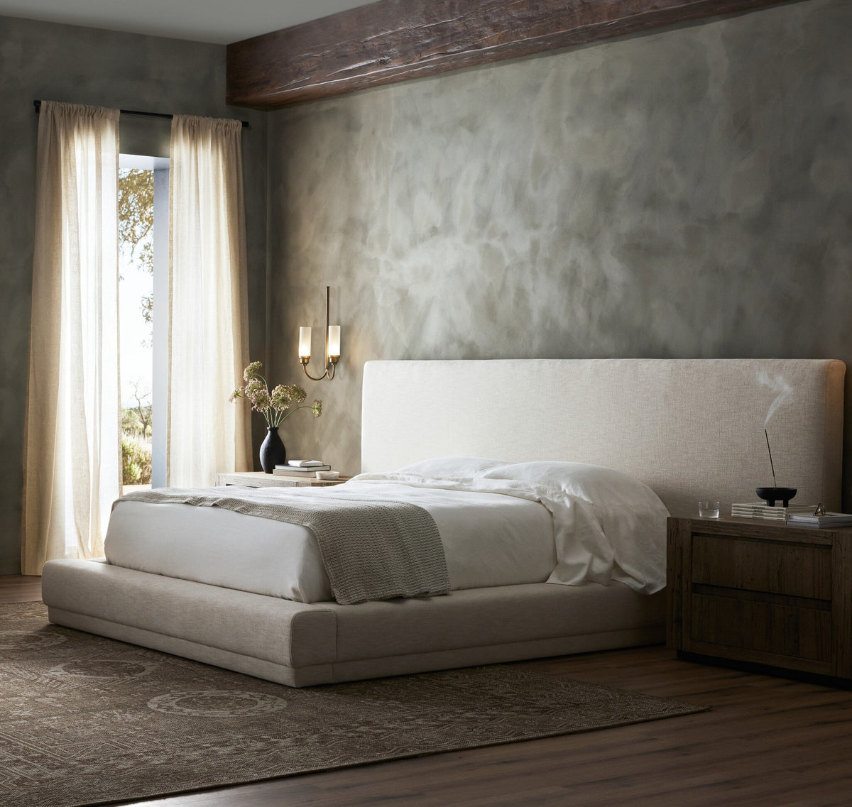 Martina Bed