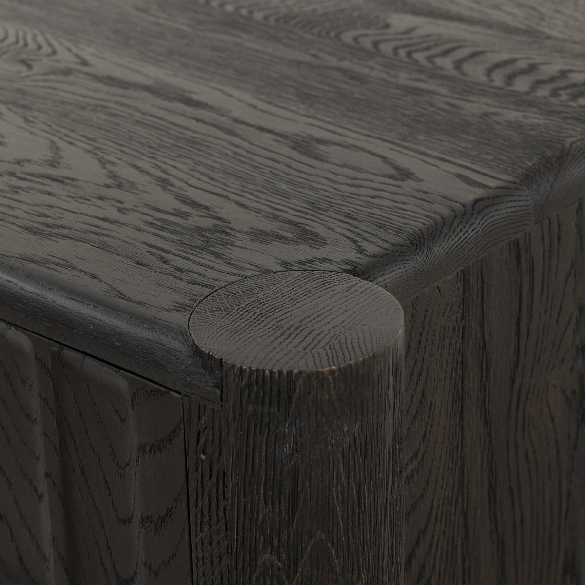 Ezri Bar Cabinet