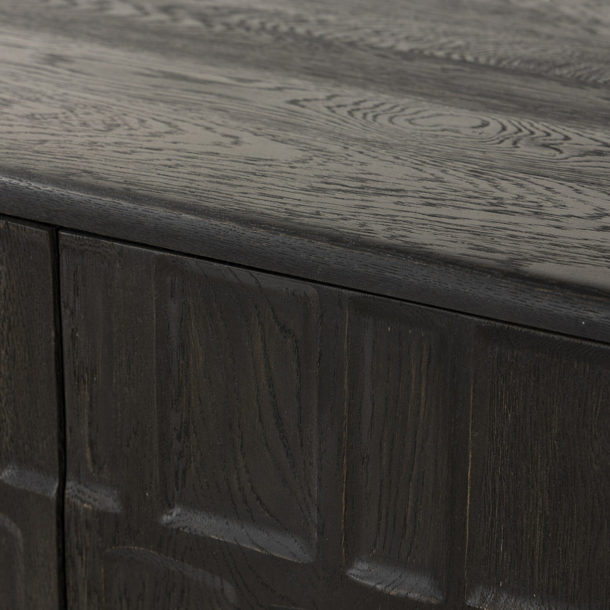 Ezri Bar Cabinet