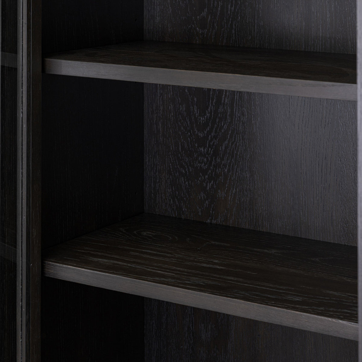 Bergstrom Cabinet
