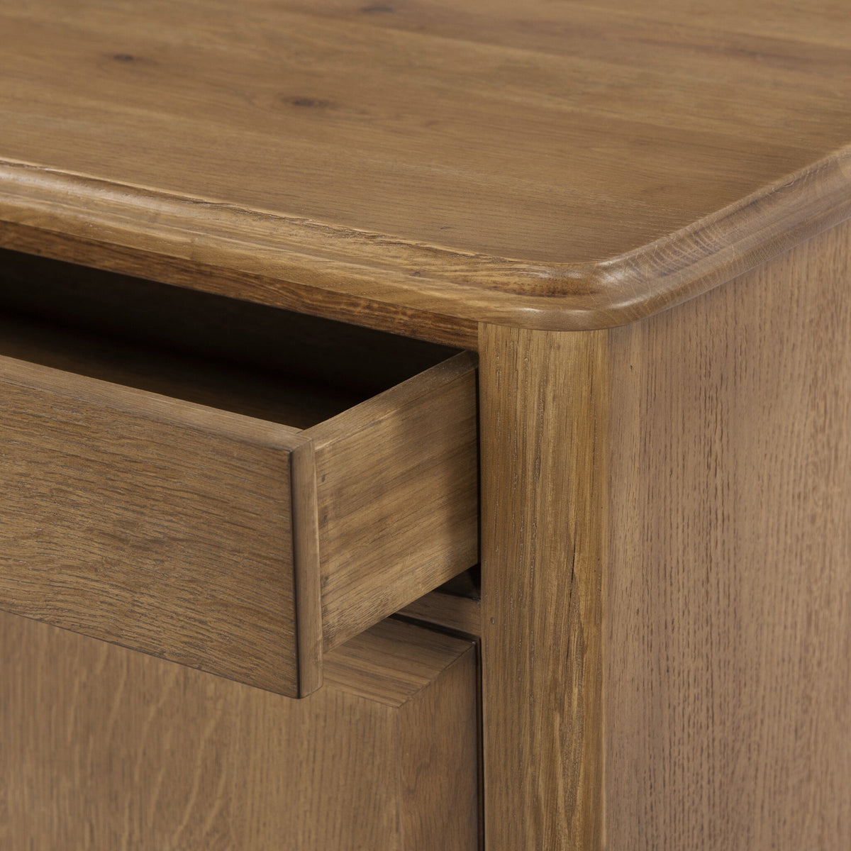 Poppy Nightstand