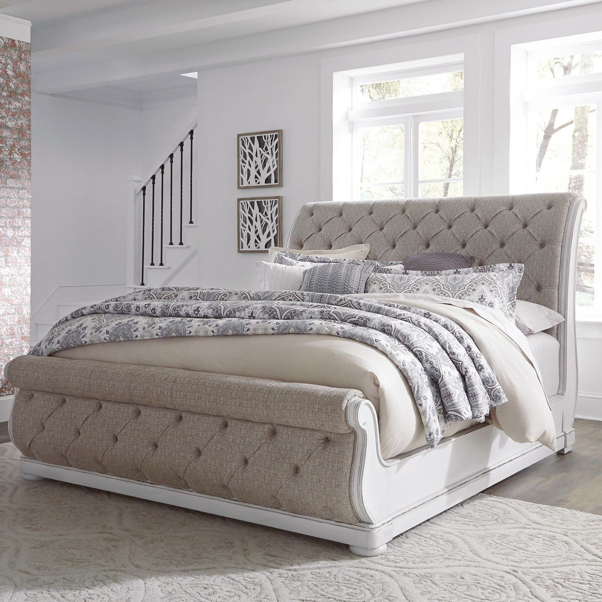 244-BR-QUSL - Queen Uph Sleigh Bed - Liberty Furniture