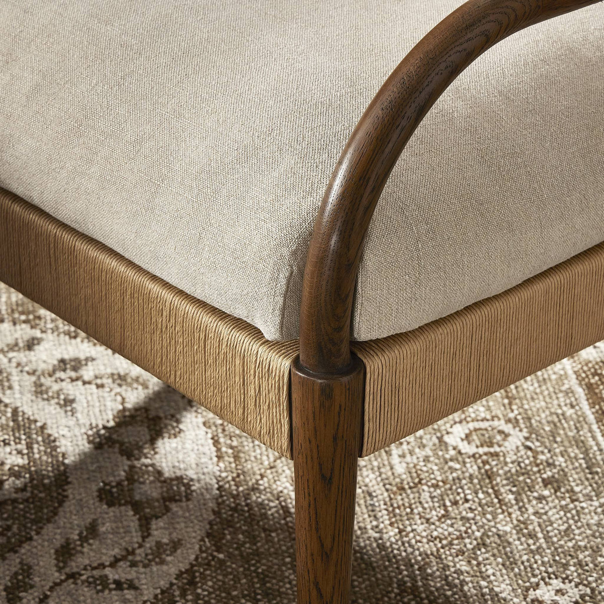 Amira Chair