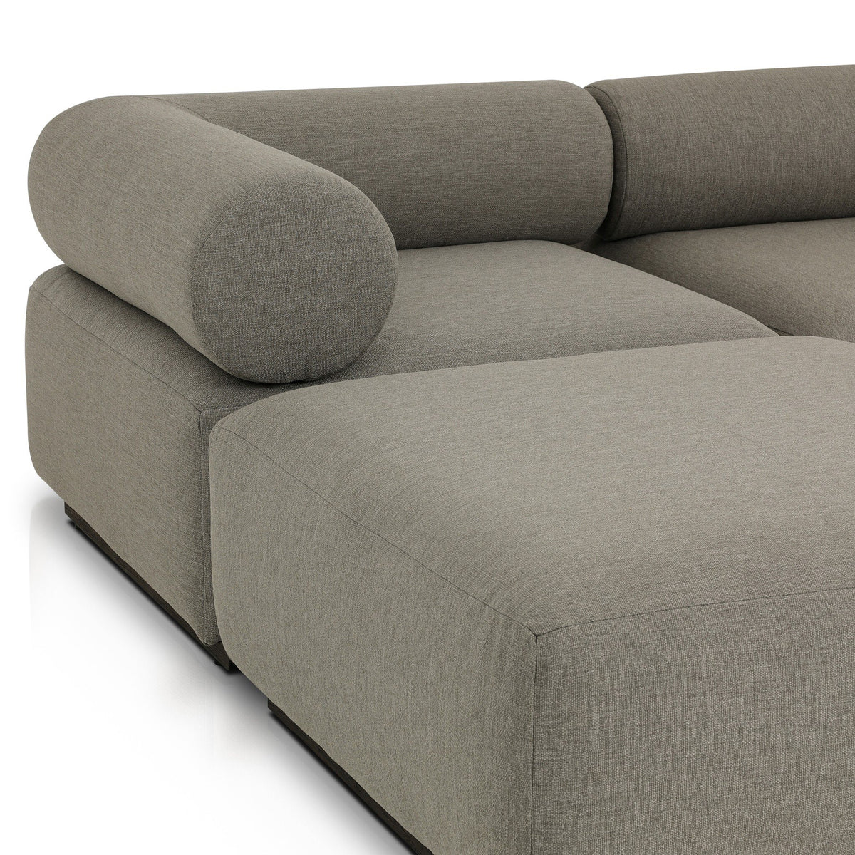 Lenox Outdoor 3pc Sectional W/Ottoman