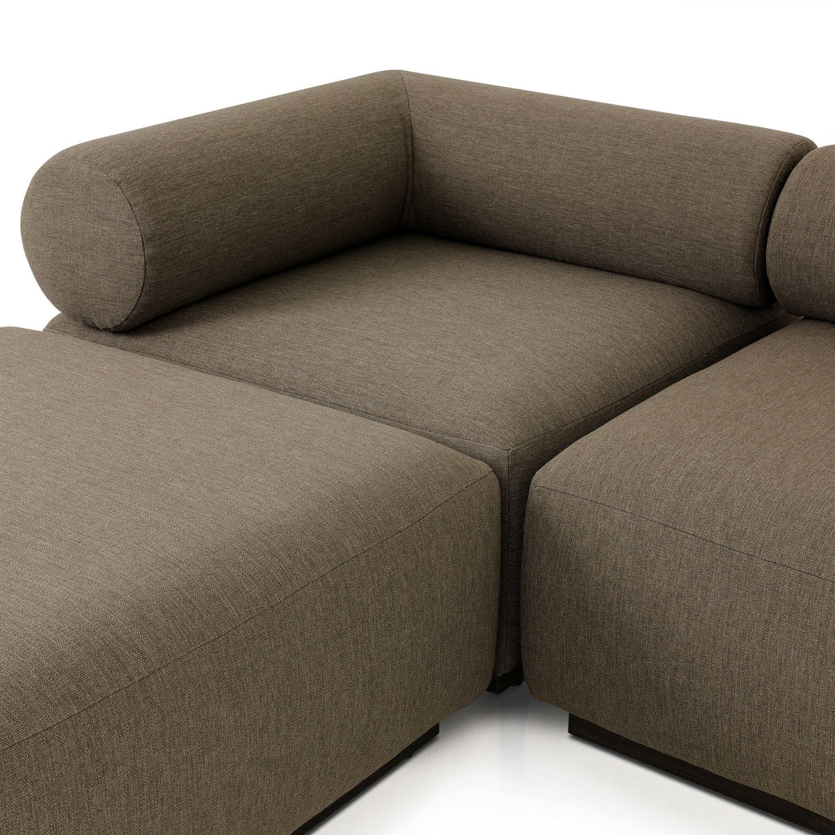 Lenox Outdoor 4pc Sectional W/Ottoman