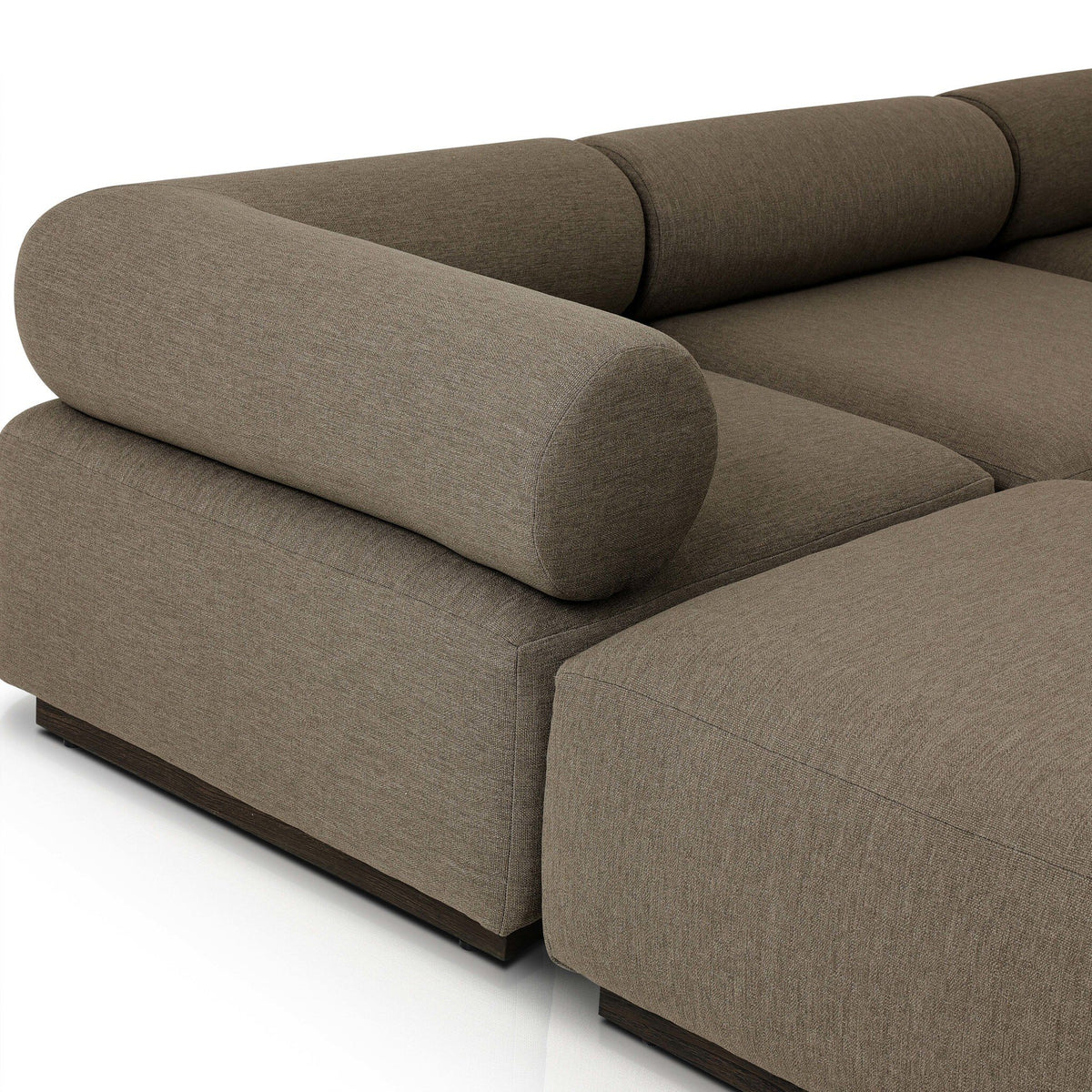 Lenox Outdoor 4pc Sectional W/Ottoman