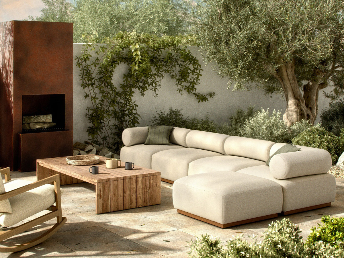 Lenox Outdoor 4pc Sectional W/Ottoman
