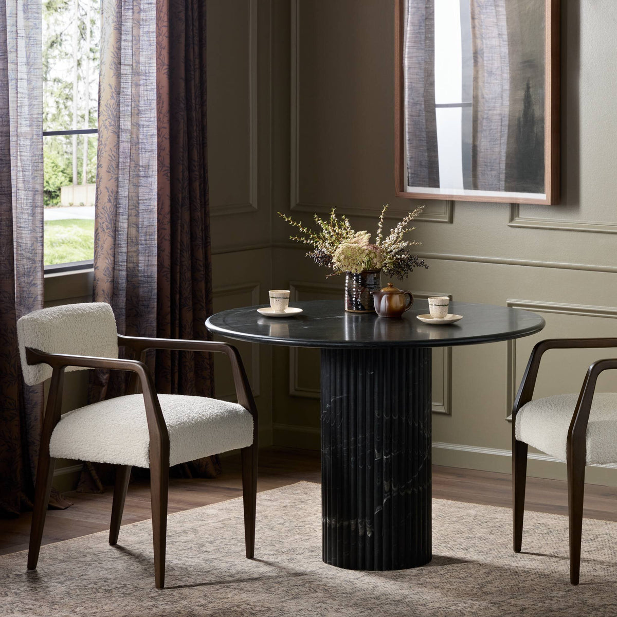Oranda  Round Dining Table 42"