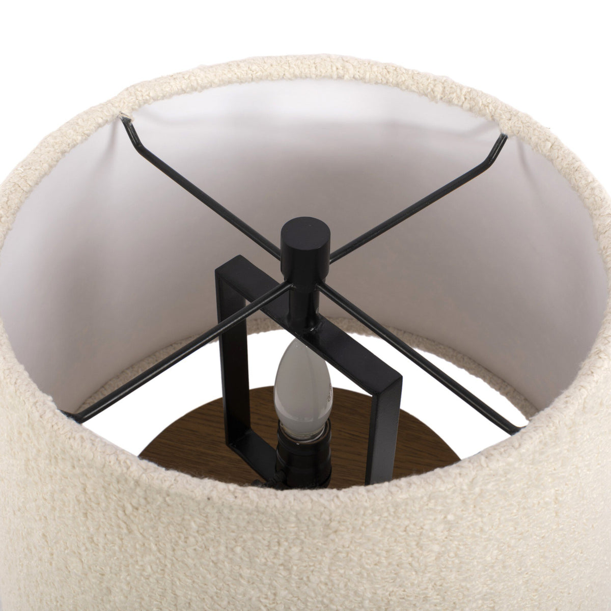 Kenoa Table Lamp