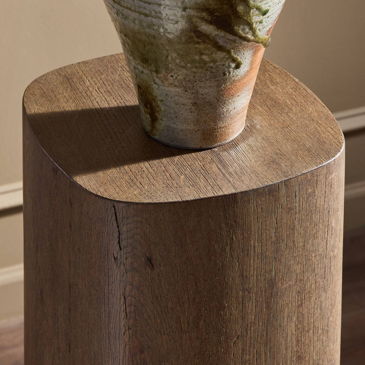 Tycho Pedestal