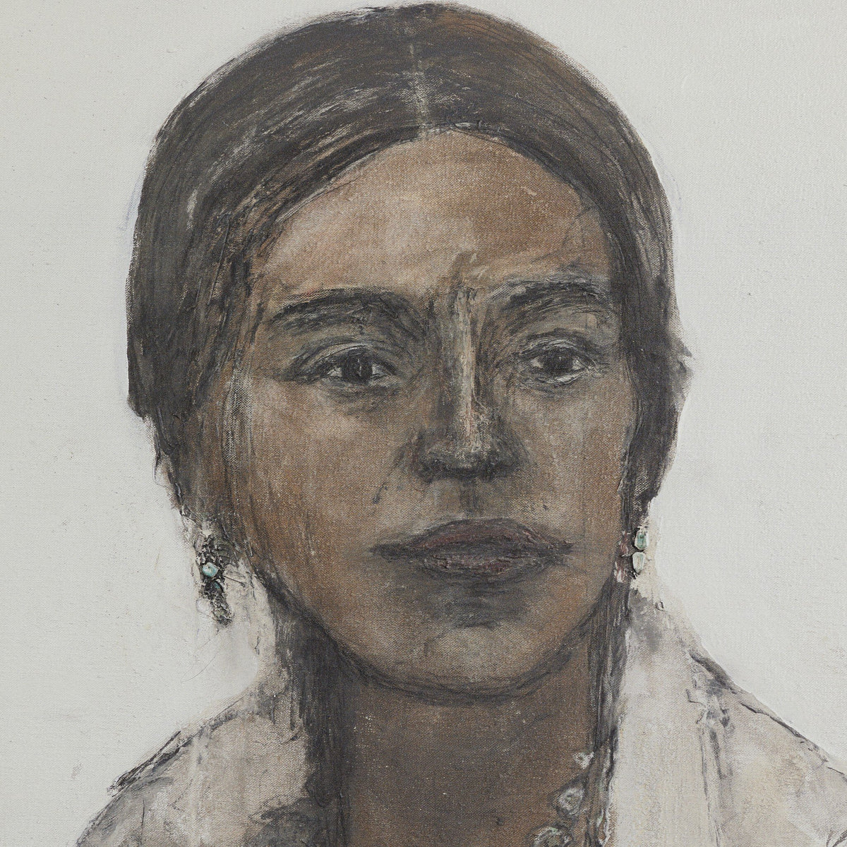 a close up of a woman
