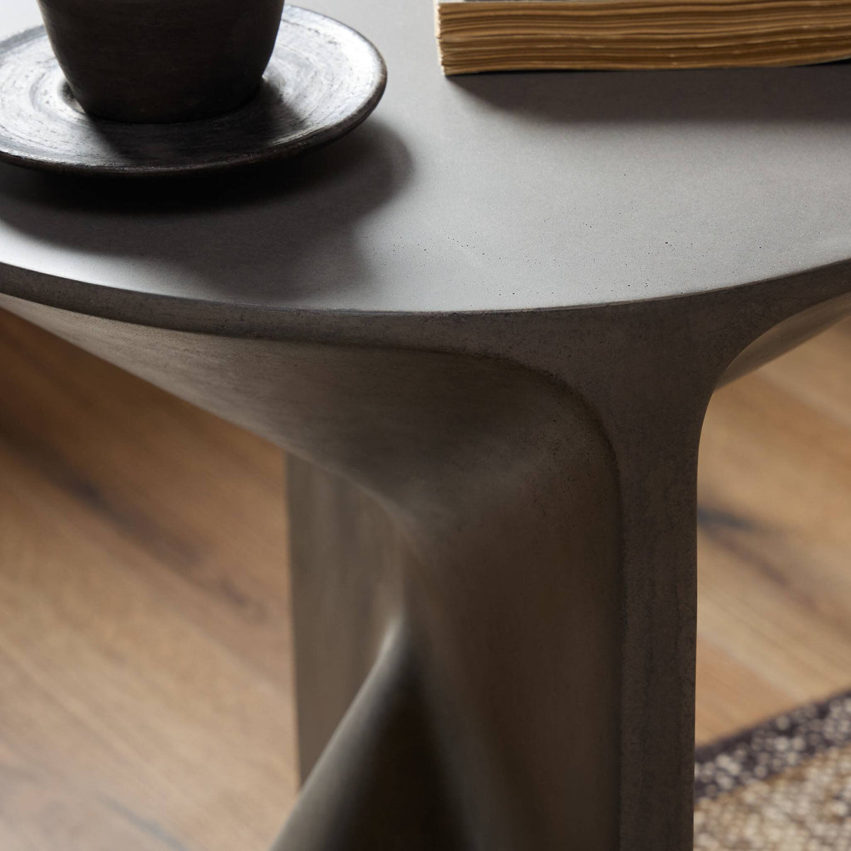 Tomi End Table