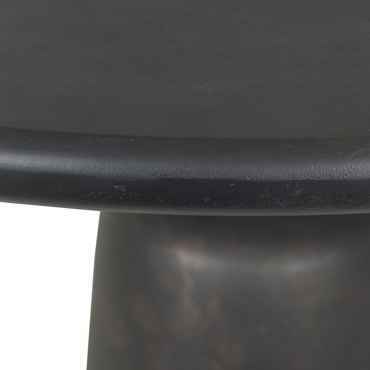 Brixton Outdoor Round Dining Table 42"