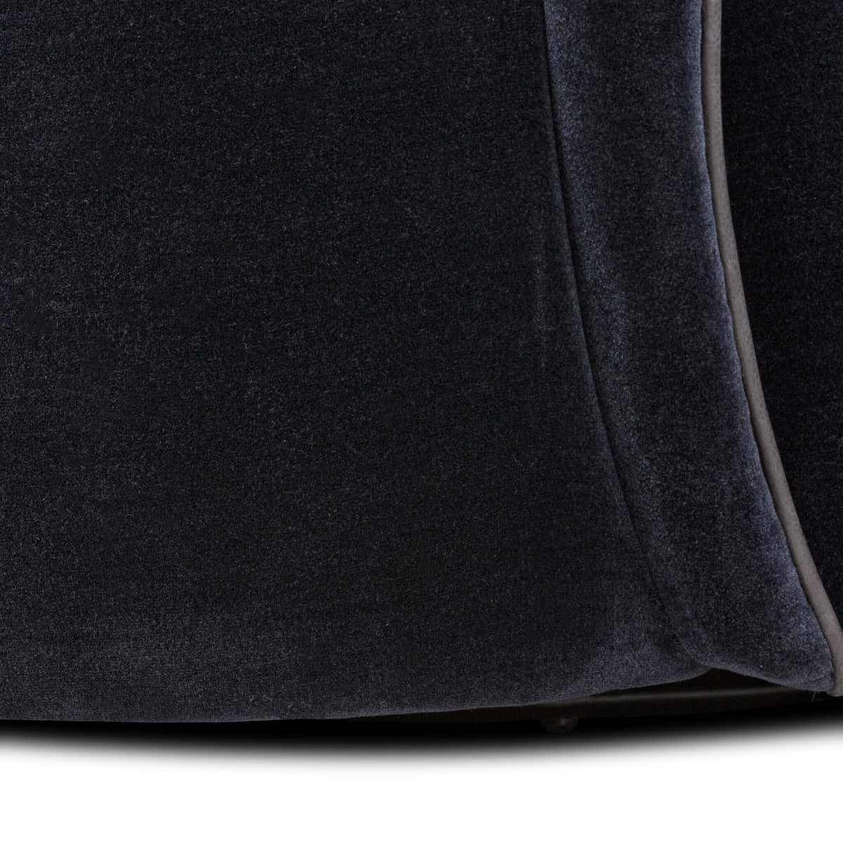 Laurrey Swivel Chair