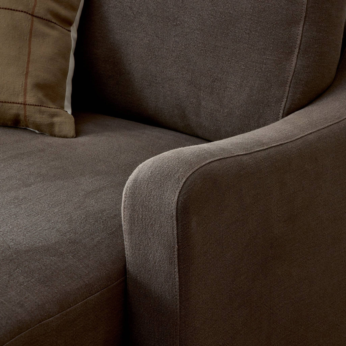 Aurelia Chaise Lounge
