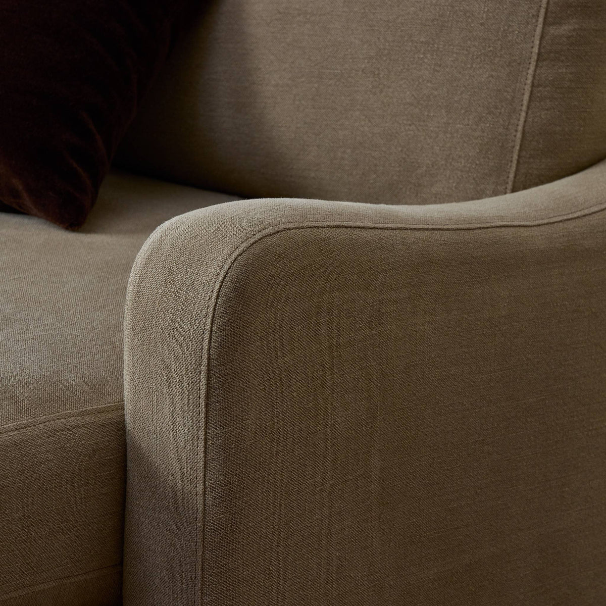 Aurelia Chaise Lounge