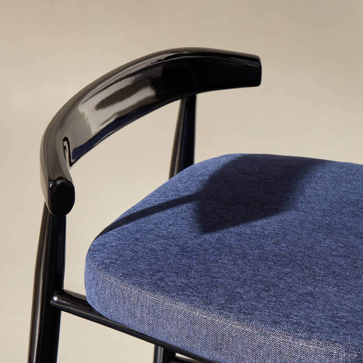 Shaza Stool