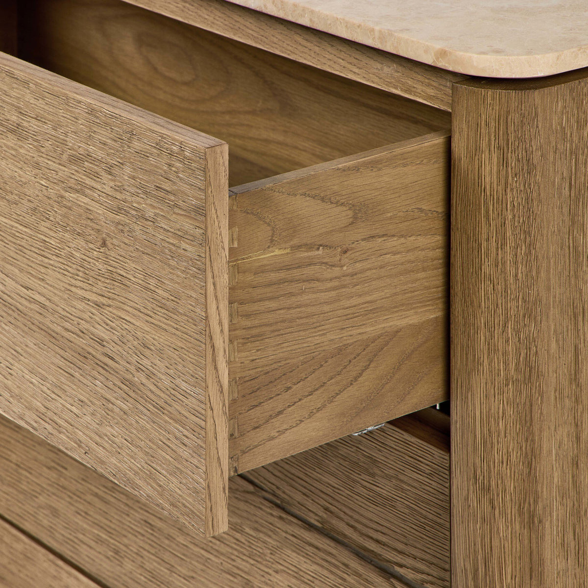 Raleigh 6 Drawer Dresser