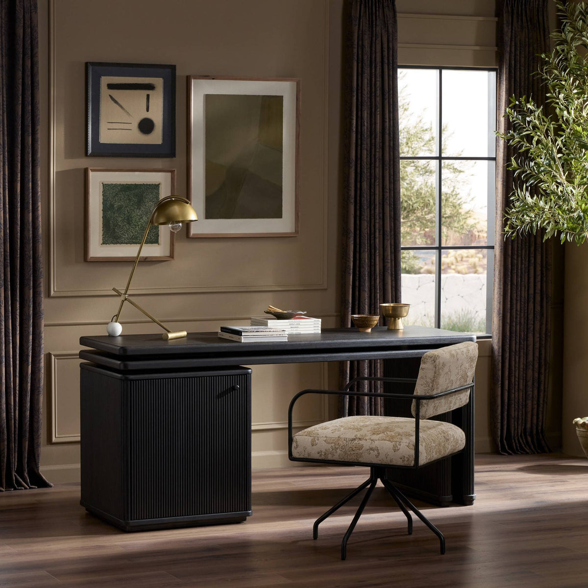 Weston Rotating Desk