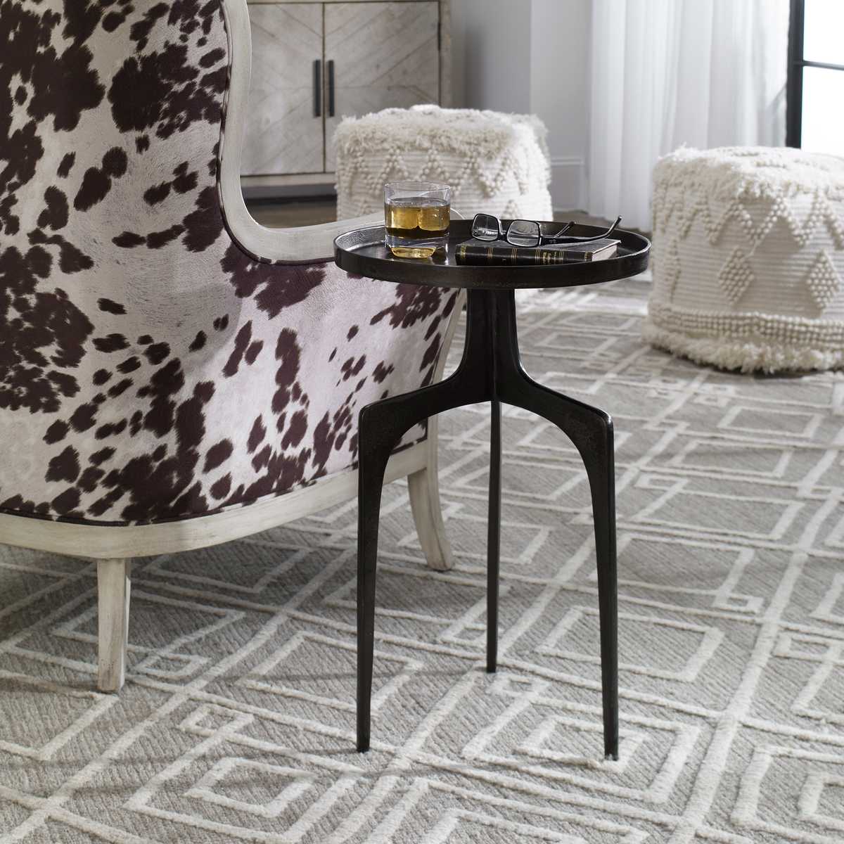 Kenna Accent Table, Bronze