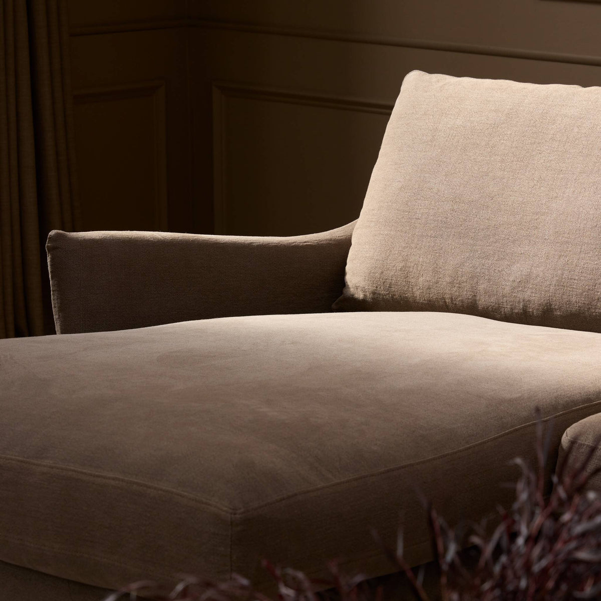 Monette 2pc Laf Sectional