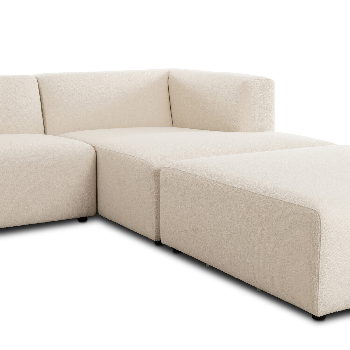 Lawndale 3pc Raf Sectional W/ Ottoman