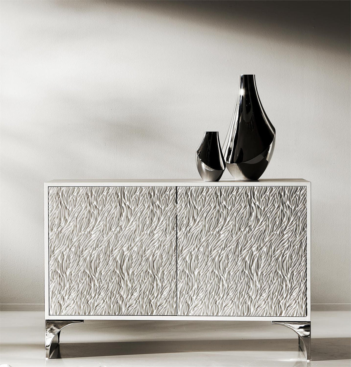 Stratum Door Chest